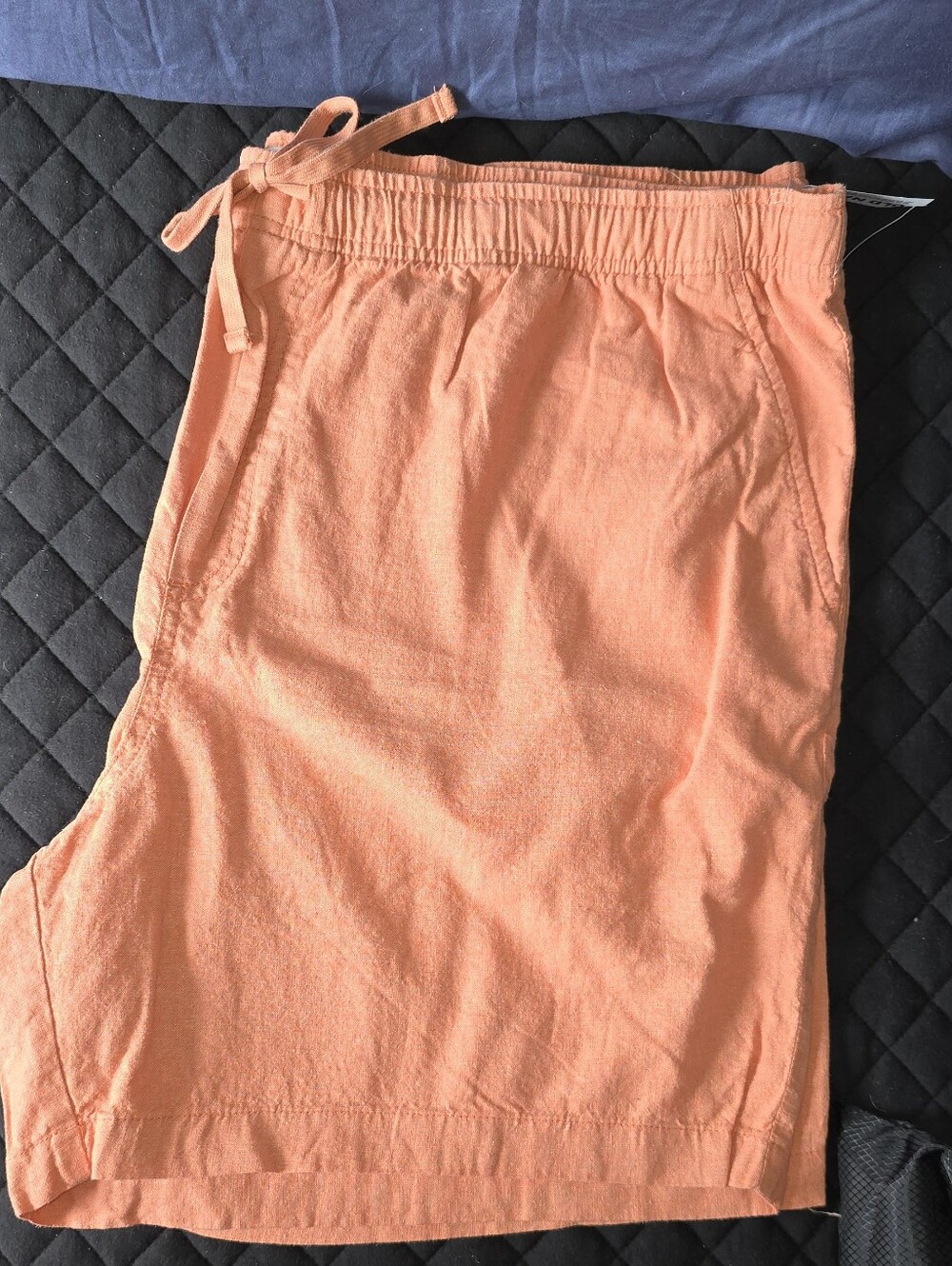 Old Navy Men's Coral Drawstring Athletic Shorts